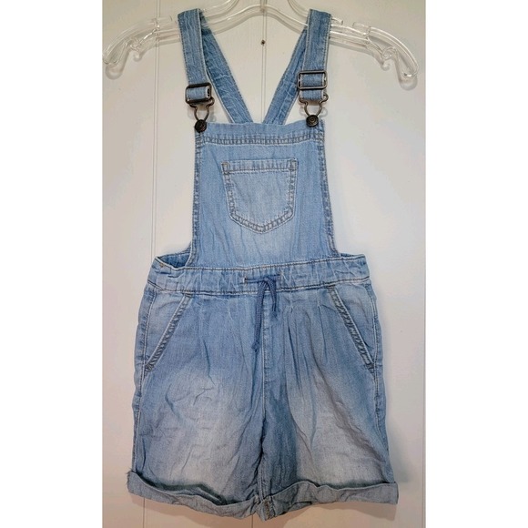 Cat & Jack Other - Cat & Jack Girls Denim Shortalls Small 6/6x‎ Blue Adjustable Straps